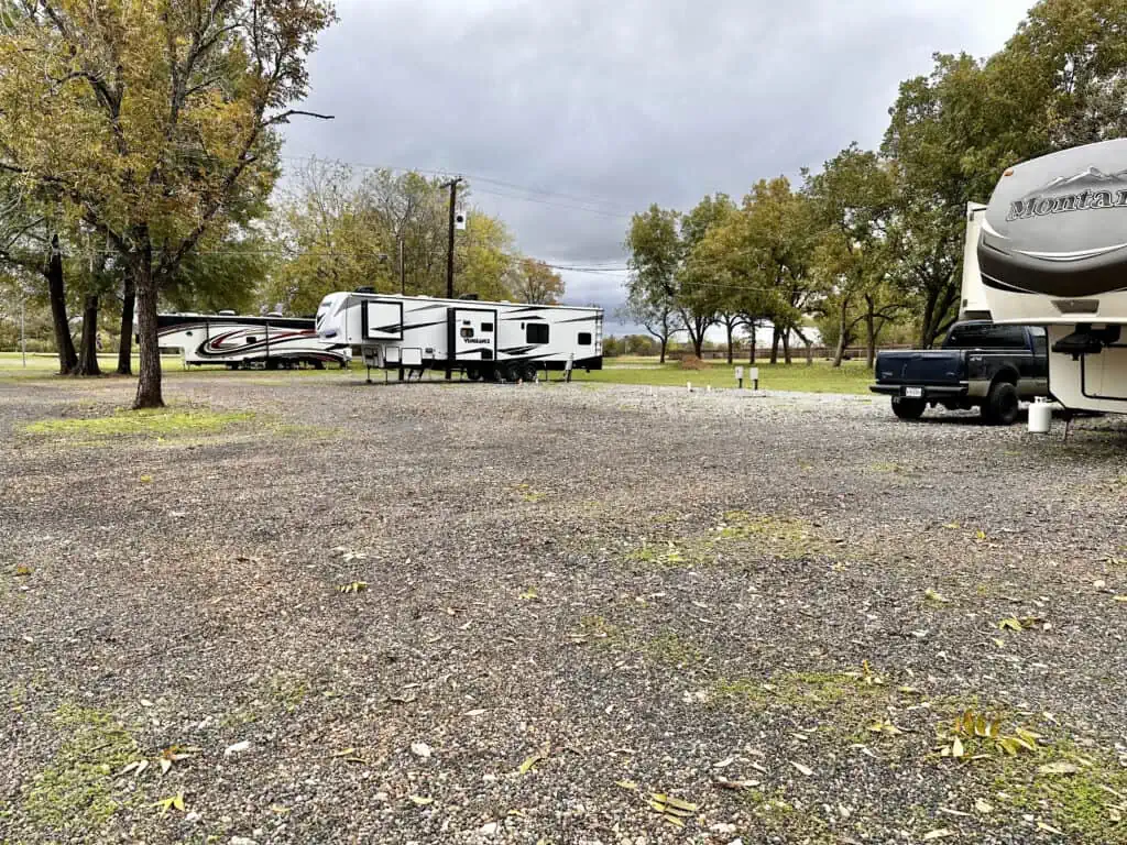 Pecan Place RV Park in Crockett, Texas